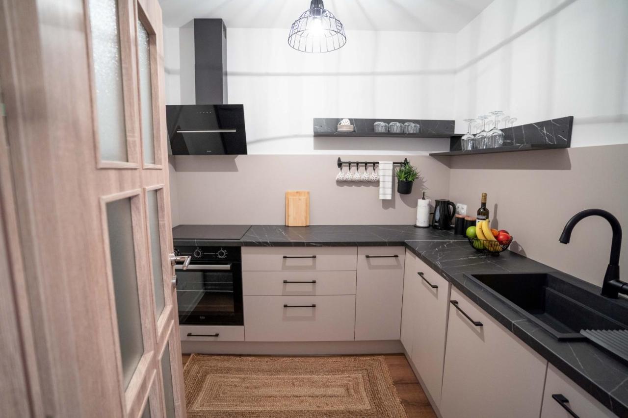 Apartman Niko 利夫诺 外观 照片