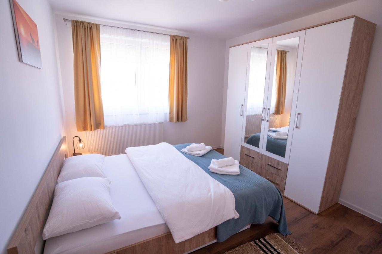 Apartman Niko 利夫诺 外观 照片
