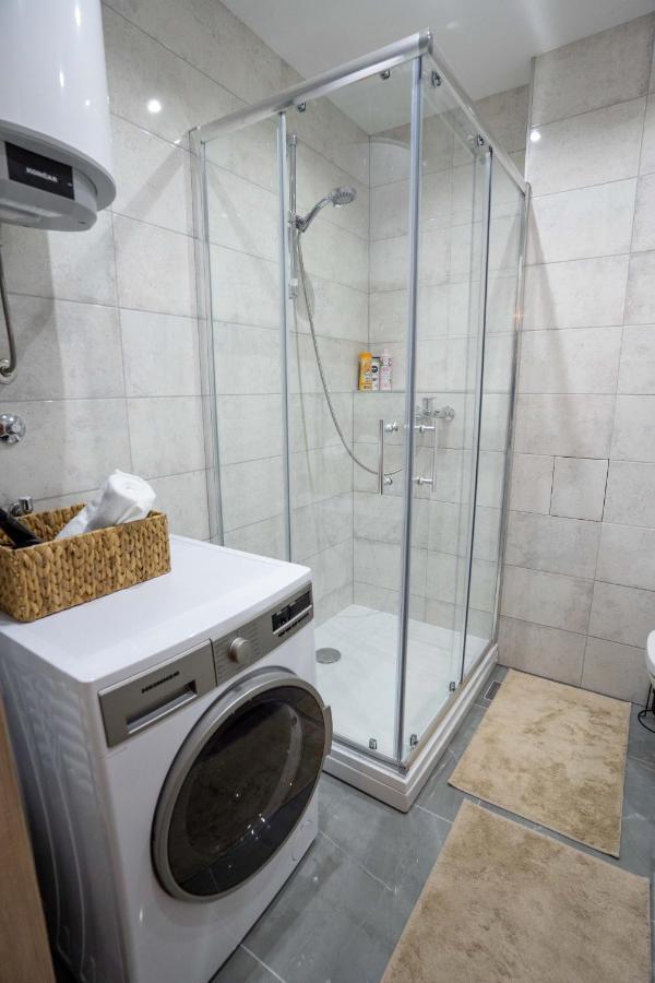 Apartman Niko 利夫诺 外观 照片