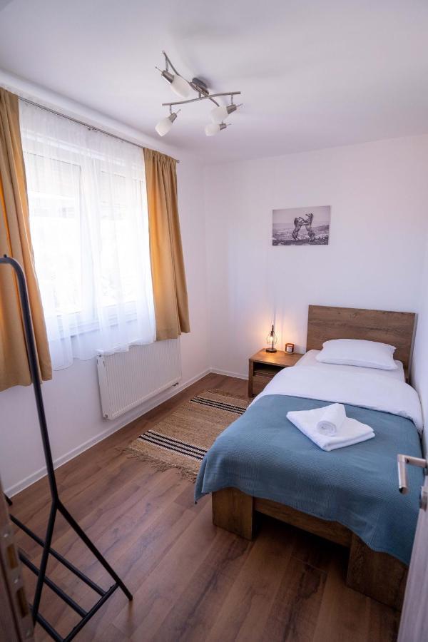 Apartman Niko 利夫诺 外观 照片